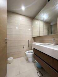 The Palette (D18), Condominium #462737271